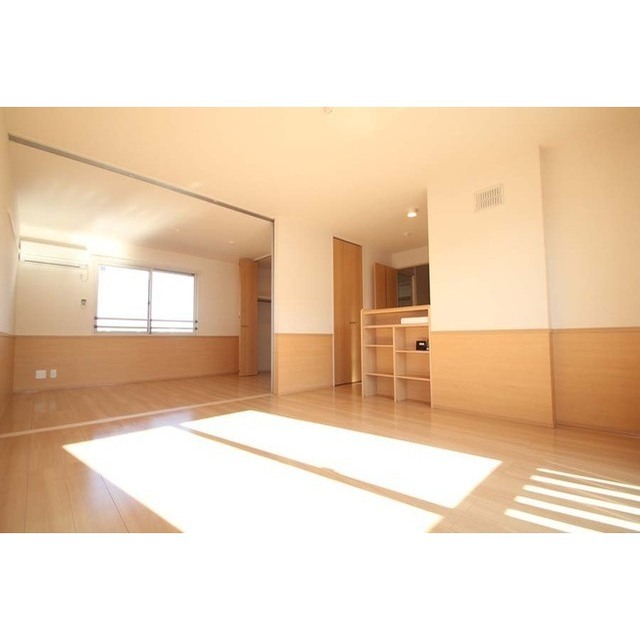 居室・リビング　内装は全て２０２※２０３と反転タイプ※