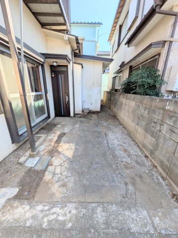 駐車場　軽自動車、コンパクトカーは問題なく停められます