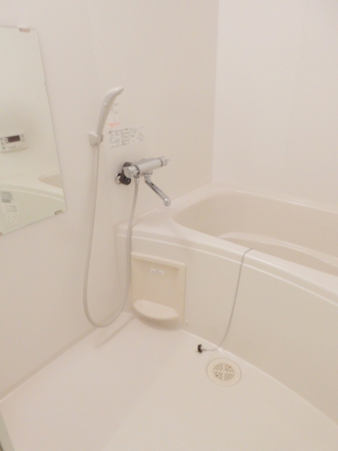 バス・シャワールーム　追い炊き機能付き