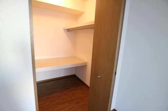収納　ウォークインクローゼット