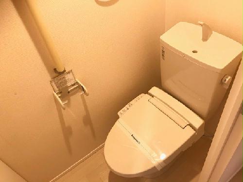 トイレ　1Ｆのみ手すり