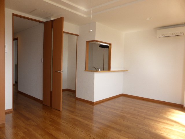 居室・リビング　リビング