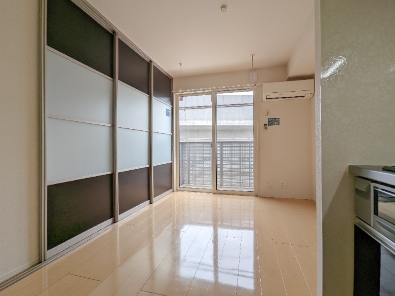 居室・リビング　図面と現状に相違がある場合には現状を優先