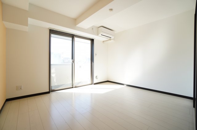 居室・リビング　※同物件・同タイプの写真です。