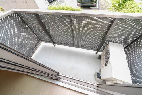 バルコニー　バルコニー