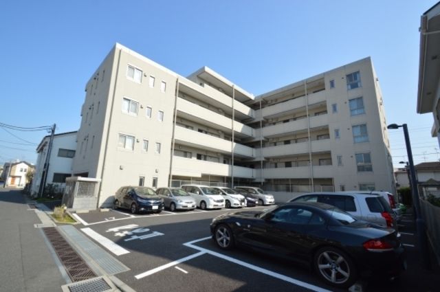 建物外観　駅徒歩8分！