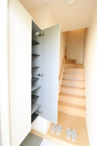 収納　他部屋の参考写真です。