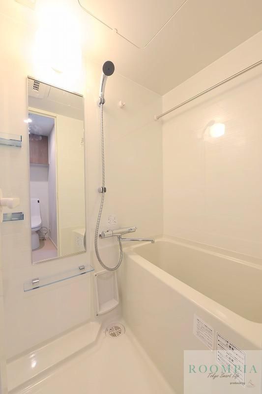 バス・シャワールーム　バス