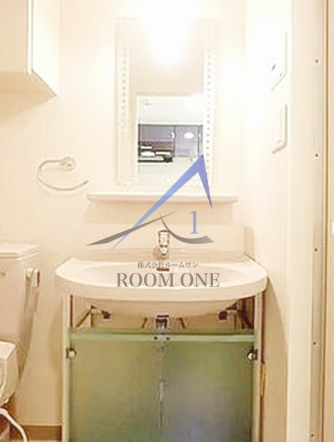 洗面設備　洗面台です。