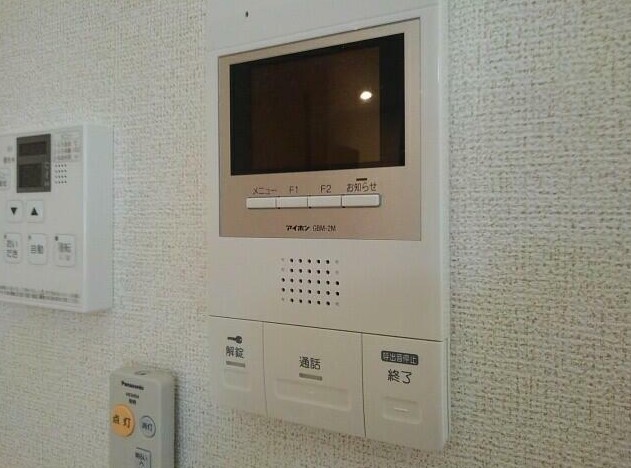 セキュリティ　TVモニター付インターホン
