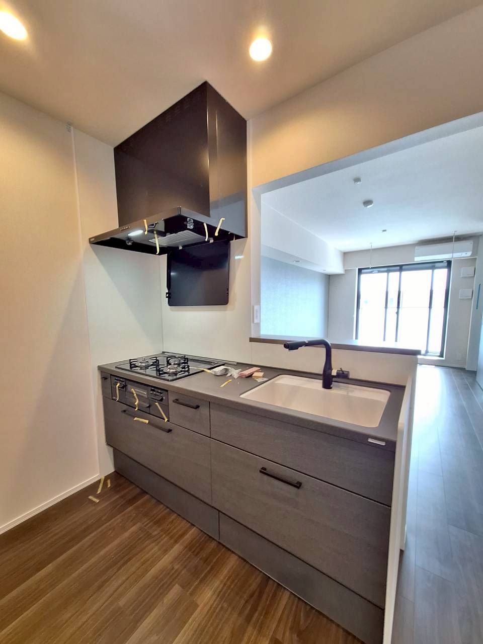 キッチン　★システムキッチン／別部屋写真★