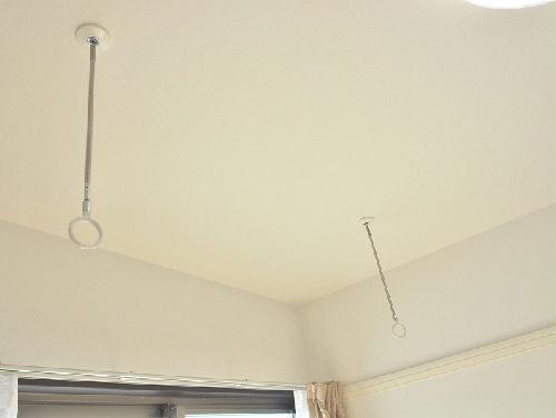その他　室内物干し金物付き