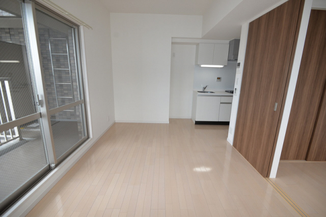 居室・リビング　写真は同マンションの他のお部屋のものです