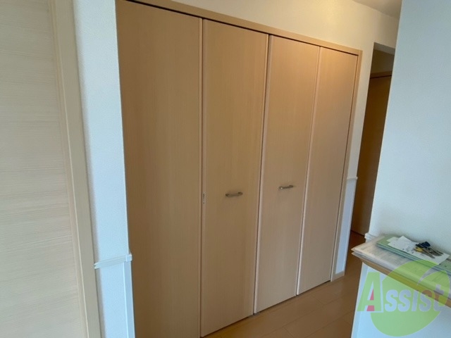 収納　収納はこちら。中の様子が気になりますね。。