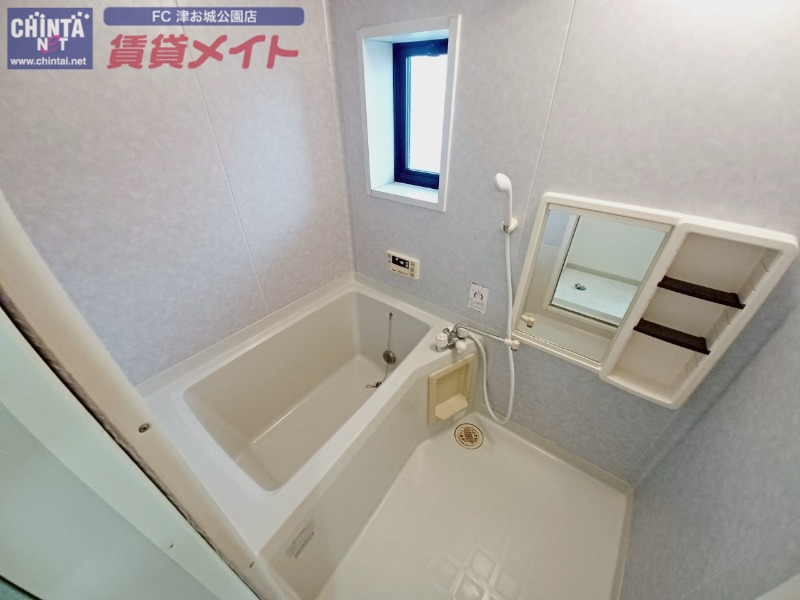 バス・シャワールーム　別部屋画像参考