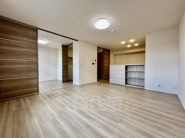D-residence南茨木2の居間写真