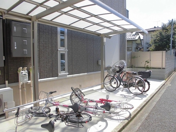 駐車場　駐輪場