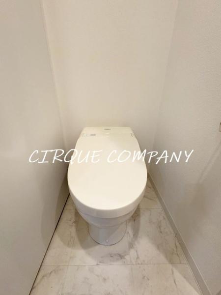 トイレ　※参考写真