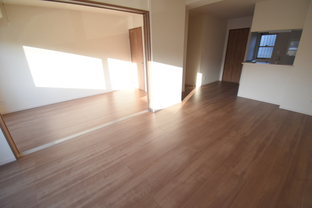 居室・リビング　写真は別のお部屋です