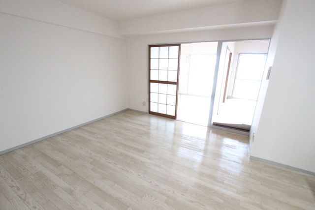 居室・リビング　※別部屋の参考写真