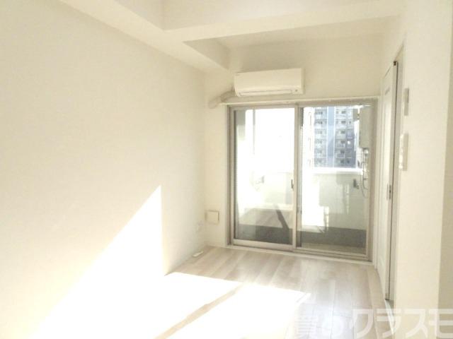 居室・リビング　明るいお部屋です♪