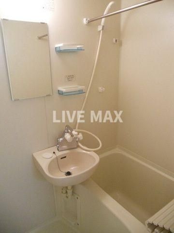バス・シャワールーム　別号室参考写真