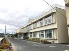 中学校　川下中学校（中学校）まで1280m
