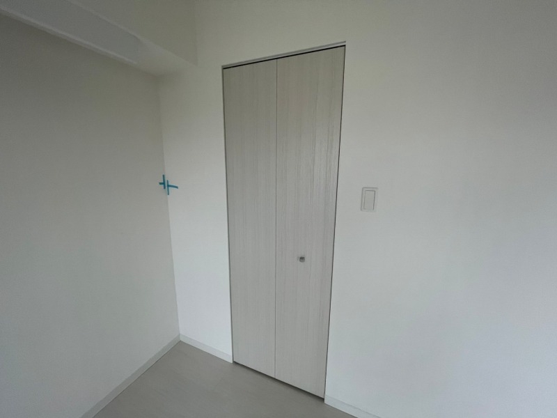収納　寝室の収納です。部屋がすっきり片付きます。