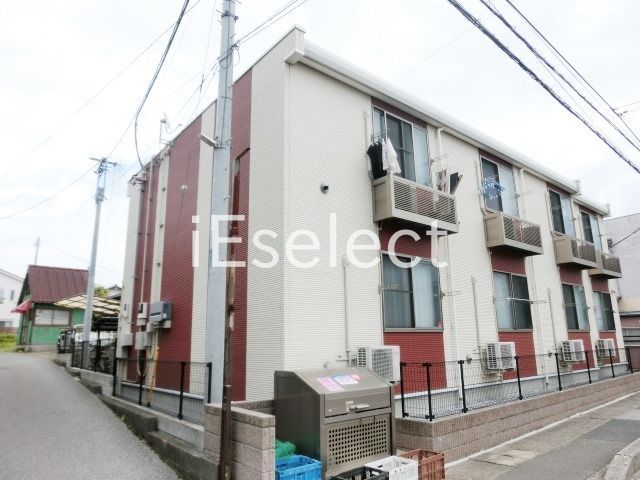 建物外観　経済的な都市ガス仕様。