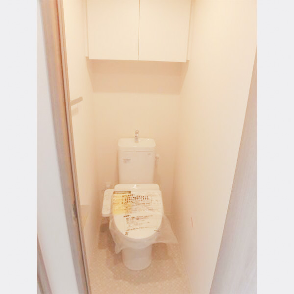 トイレ　※別部屋参考写真
