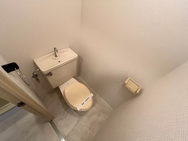 ハイコート甲子園のトイレ写真