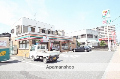 コンビニ　セブンイレブン（コンビニ）まで479m