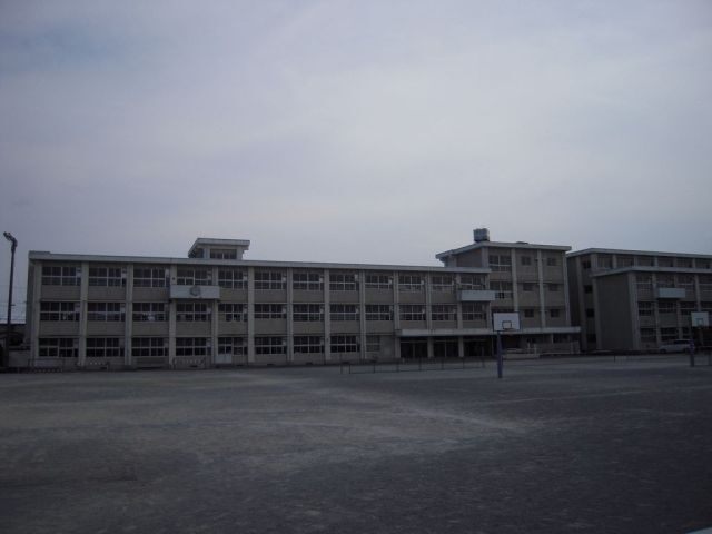 中学校　岐阜市立陽南中学校（中学校）まで1191m
