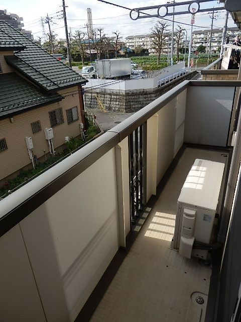 バルコニー　バルコニー