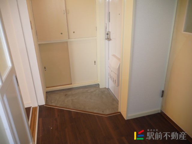 玄関　玄関