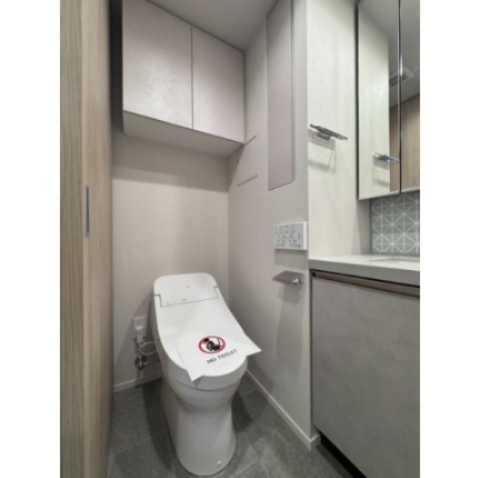 トイレ　別部屋参考写真