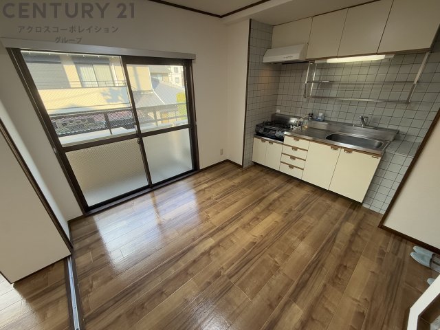 居室・リビング　角部屋住戸で過ごしやすくておすすめです！