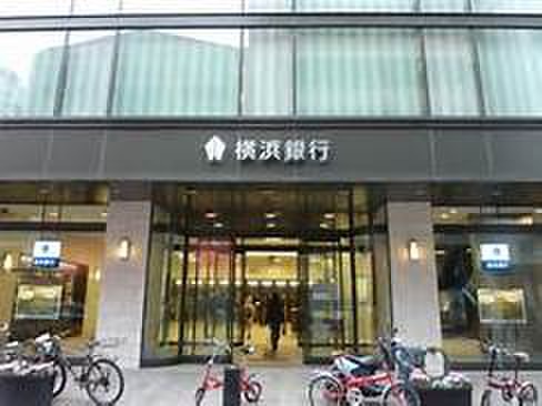 銀行　横浜銀行磯子支店（銀行）まで400m
