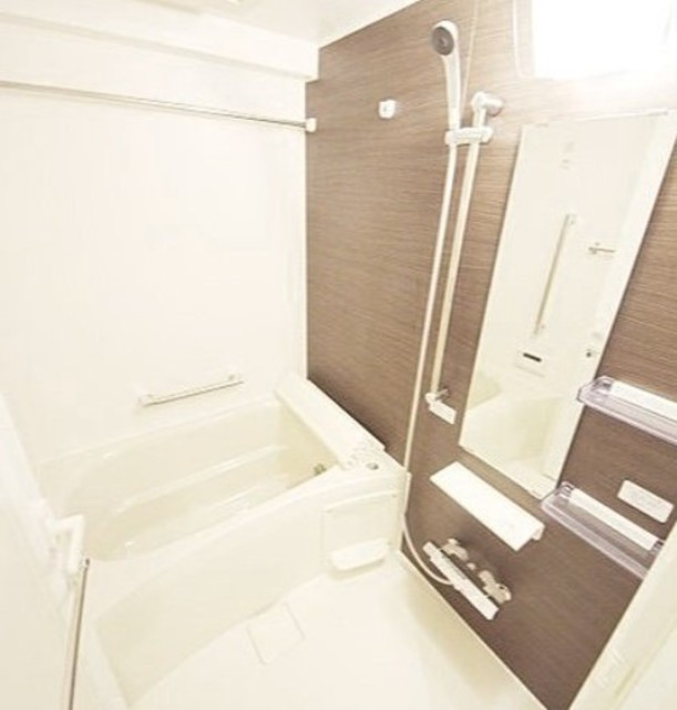 バス・シャワールーム　別部屋同仕様