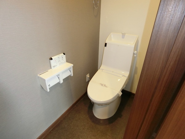 厚別東4条1丁目戸建のトイレ写真