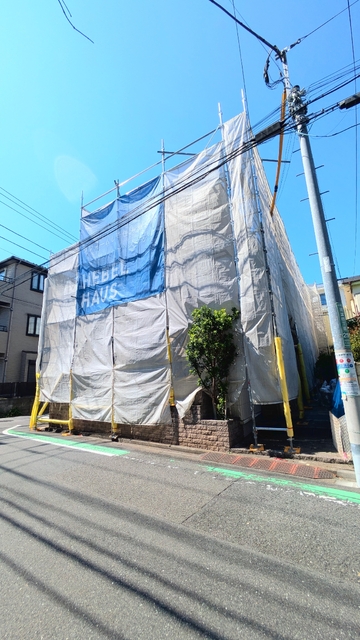 建物外観　※外壁リフォーム中です。