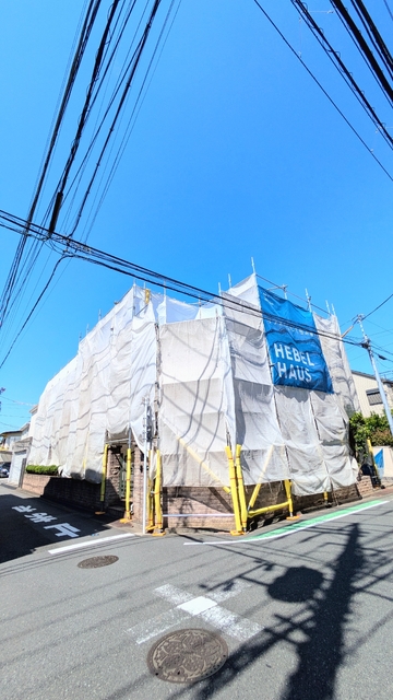建物外観　※外壁リフォーム中です。