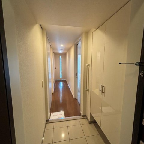 玄関　別部屋参考写真
