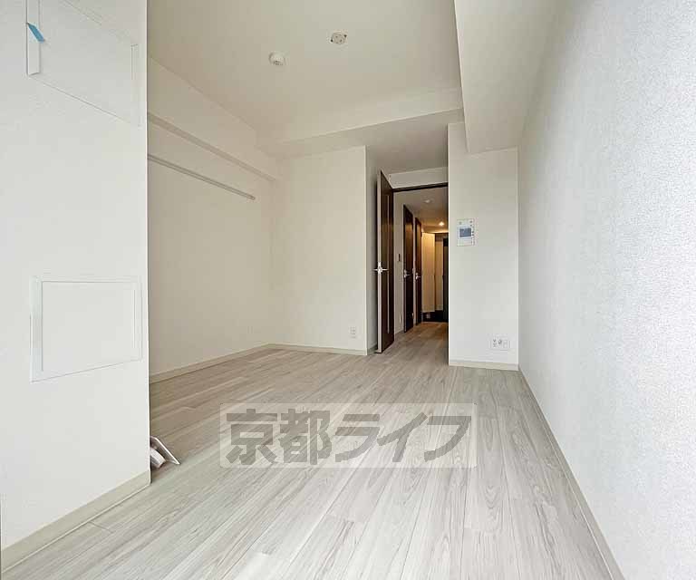 ファステート京都堀川スクエアの居間写真