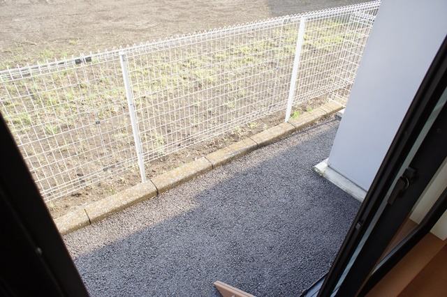 庭　図面と現状に相違がある場合には現状を優先