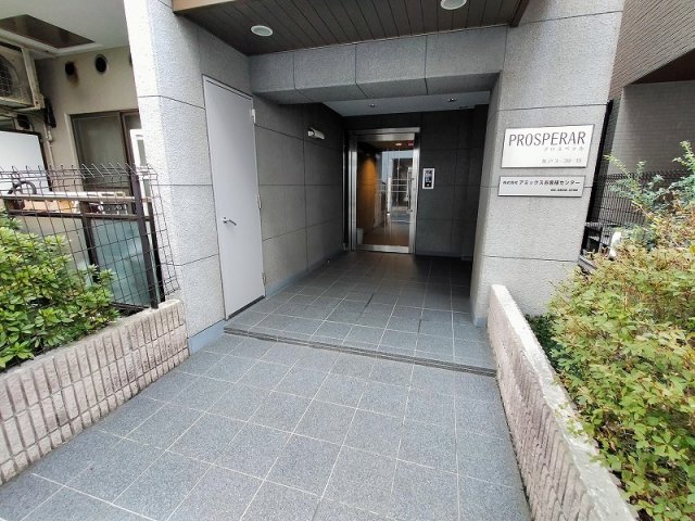 エントランス　毎日通るエントランスはこのようになっています