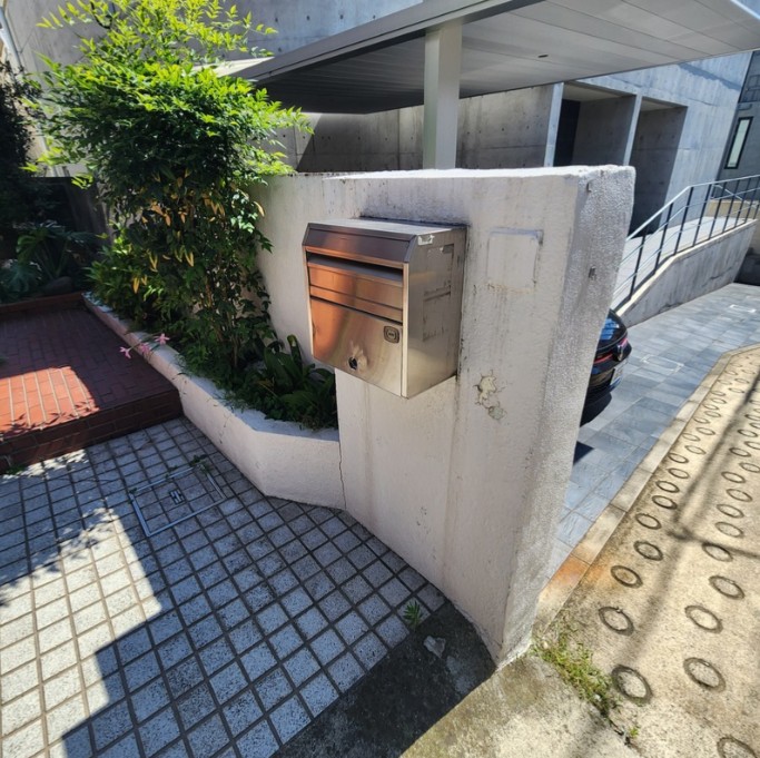 渋谷東2丁目貸家の外観写真