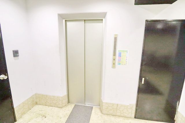 スーパー　まいばすけっと潮見橋店（スーパー）まで240m