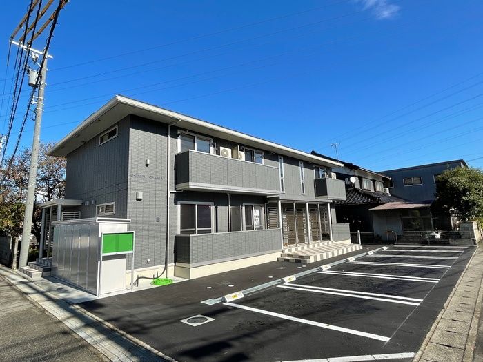 富山地鉄不二越上滝 朝菜町駅 徒歩26分 築6年