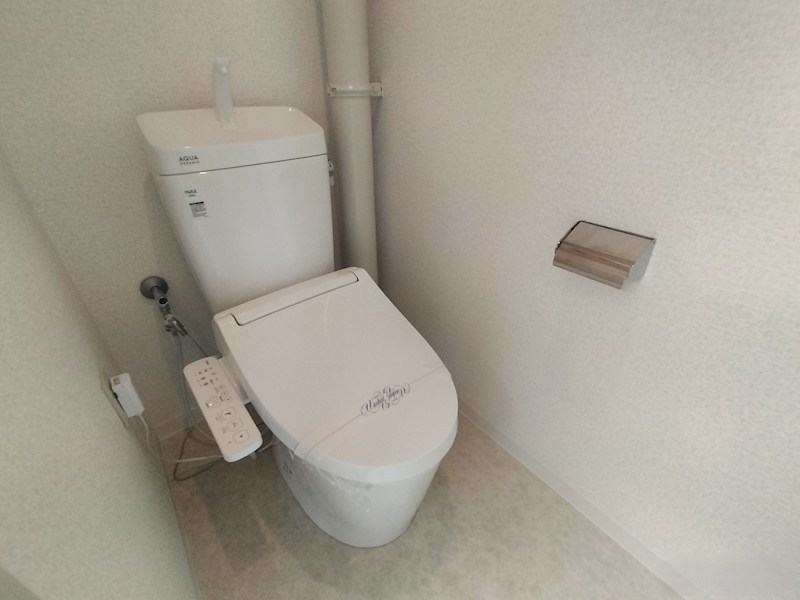 ロイヤル東園田のトイレ写真